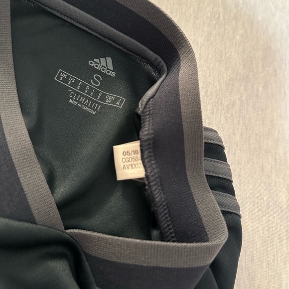 Adidas Real Madrid Away Kit Jersey 2018/19 - Picture 4 of 5